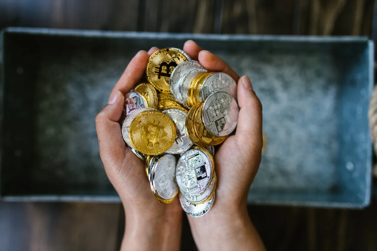 Altcoin dispara 50% após suspeita de lavagem de $330 milhões em Bitcoin 1 Criptomoedas, monero (XMR)